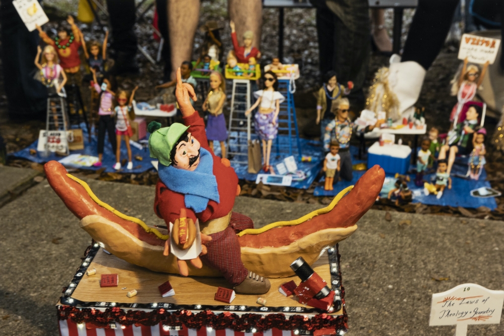Image by Ryan Hodgson-Rigsbee showing a shoebox float with a "Confederacy of Dunces" theme from the 2019 'tit Rex parade.